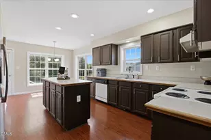 3909 La Varra Dr, Clayton, NC 27520 - Photo 11