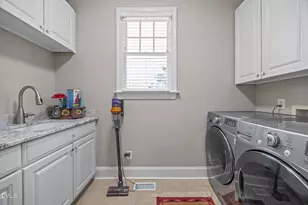 105 Bailey Ridge Dr, Morrisville, NC 27560 - Photo 19