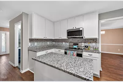 112 Jasmine Valley Court, Holly Springs, NC 27540 - Photo 5