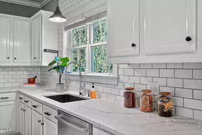 121 E Seeman Street, Durham, NC 27701 - Photo 21