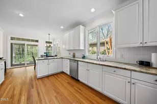 306 Helmsdale Dr, Chapel Hill, NC 27517 - Photo 11