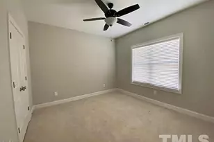 28 Grandwood Cir, Durham, NC 27712 - Photo 5