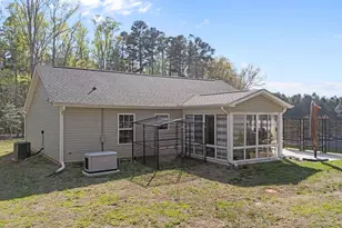 765 Townsville Landing Rd, Henderson, NC 27537 - Photo 5