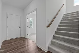 38 Kidderminster Ct, Zebulon, NC 27597 - Photo 5