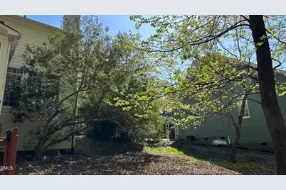 8 Arrowwood Court, Durham, NC 27712 - Photo 31