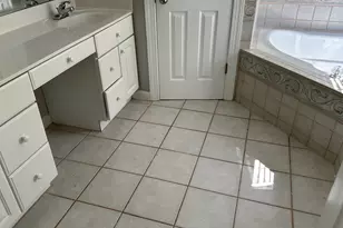 8 Arrowwood Ct, Durham, NC 27712 - Photo 27