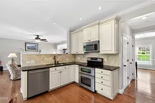 8901 Braceridge Rd, Raleigh, NC 27613 - Photo 15