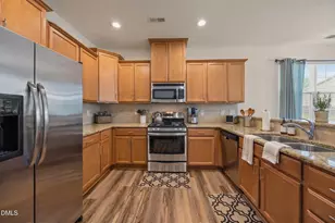 1016 Skyler Ln, Durham, NC 27705 - Photo 9