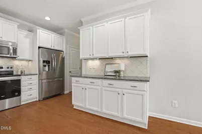 2434 Swans Rest Way, Raleigh, NC 27606 - Photo 9