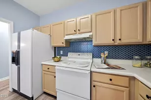 4126 Beaufain St, Raleigh, NC 27604 - Photo 5