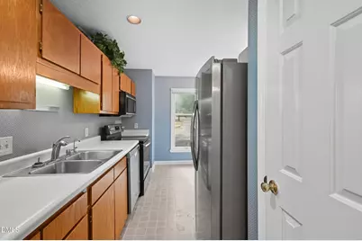 101 Thomas Lane #D-3, Carrboro, NC 27510 - Photo 13