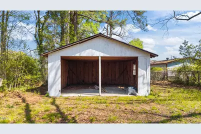 910 Gay Street, Rocky Mount, NC 27804 - Photo 17