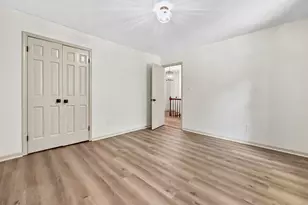1134 Manchester Dr, Cary, NC 27511 - Photo 37