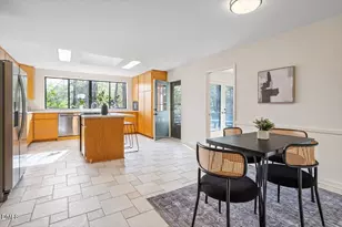 803 Emory Dr, Chapel Hill, NC 27517 - Photo 9