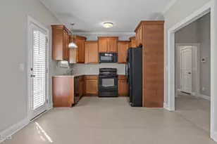 200 Bluegrass Dr, Oxford, NC 27565 - Photo 7