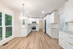 206 Swiss Lake Dr, Cary, NC 27513 - Photo 7