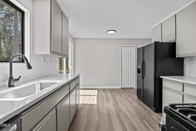 1311 Martin Luther King Junior Parkway, Durham, NC 27707 - Photo 3