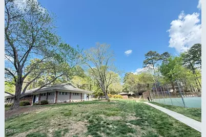 6400 Meadow View Drive, Raleigh, NC 27609 - Photo 23