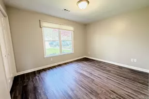 6400 Meadow View Dr, Raleigh, NC 27609 - Photo 15