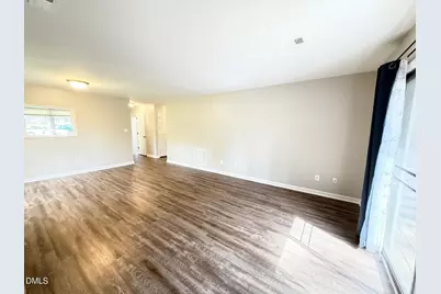 6400 Meadow View Drive, Raleigh, NC 27609 - Photo 9