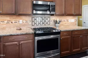 378 Avery Pond Dr, Fuquay Varina, NC 27526 - Photo 17