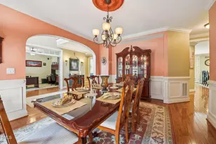 312 Allenhurst Pl, Cary, NC 27518 - Photo 9