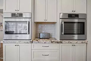 200 Donegal Dr, Chapel Hill, NC 27517 - Photo 13