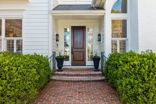 200 Donegal Dr, Chapel Hill, NC 27517 - Photo 3