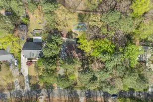 2421 Bonnie Brae Rd, Durham, NC 27703 - Photo 53