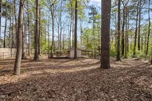 2421 Bonnie Brae Rd, Durham, NC 27703 - Photo 43