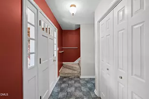 2421 Bonnie Brae Rd, Durham, NC 27703 - Photo 9