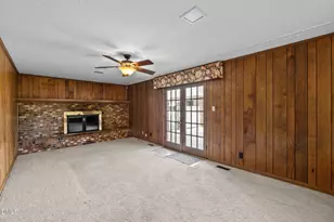 2421 Bonnie Brae Rd, Durham, NC 27703 - Photo 21