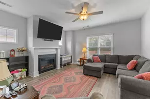 104 Jude Ct, Dunn, NC 28334 - Photo 5