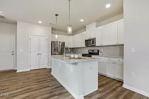 949 Robbie Jackson Ln, Fuquay-Varina, NC 27526 - Photo 13