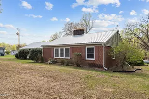 2251 Castle Rock Farm Rd, Pittsboro, NC 27312 - Photo 9