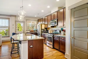 51 Tarwick Ave, Chapel Hill, NC 27516 - Photo 9