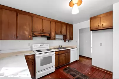 4332 Woodlawn Drive, Raleigh, NC 27616 - Photo 13