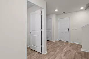 3821 Dianne Dr NW, Wilson, NC 27896 - Photo 5