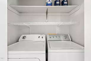 202 Beechtree Dr, Cary, NC 27513 - Photo 15