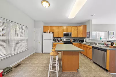 2910 Barrymore Street #100, Raleigh, NC 27603 - Photo 9