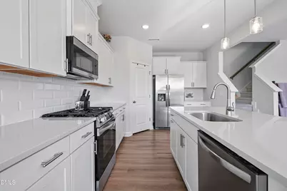 428 Longleaf Glen, Zebulon, NC 27597 - Photo 7