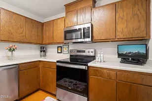 110 Joanne Cir, Cary, NC 27513 - Photo 13