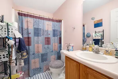 611 S Wakefield Street, Zebulon, NC 27597 - Photo 9