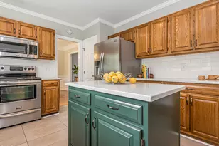 330 Bond Lake Dr, Cary, NC 27513 - Photo 27