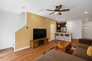 2113 Rockface Wy, Durham, NC 27703 - Photo 9