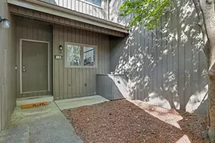 13 Vauxhall Pl, Chapel Hill, NC 27517 - Photo 7