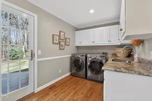 6017 Fordland Dr, Raleigh, NC 27606 - Photo 13