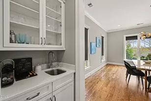 225 Meadowmont Ln, Chapel Hill, NC 27517 - Photo 11