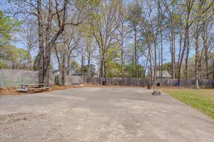 2516 Evergreen Ave, Burlington, NC 27217 - Photo 5