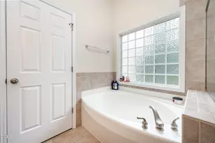 2116 Covered Bridge Ct, Raleigh, NC 27614 - Photo 23